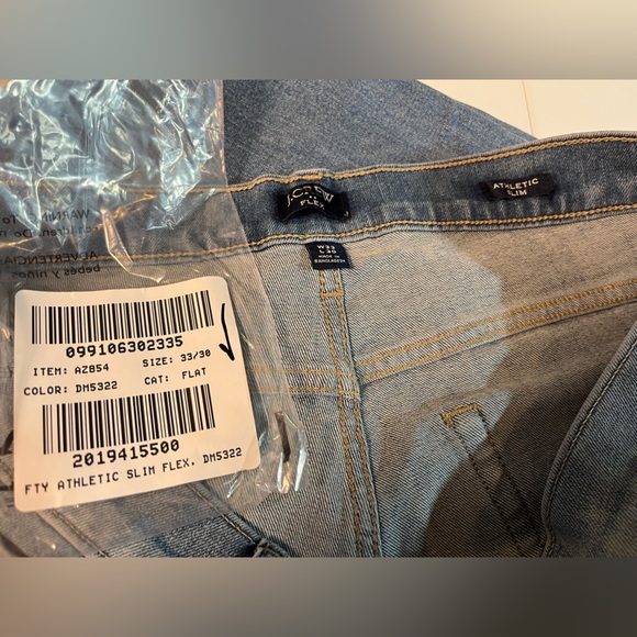 J.Crew Athletic slim-fit jean in signature flex - Picture 10 of 10